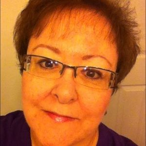 Meet your Posher, Linda